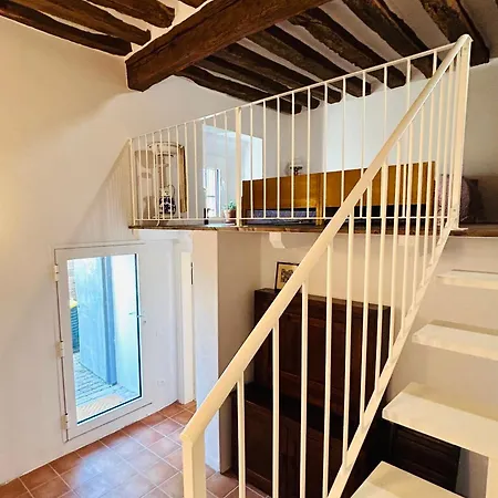 Lumi-house Bed and Breakfast